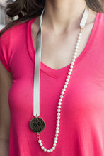Load image into Gallery viewer, Get To Classy Necklace, Pearl-Gold
