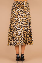 Load image into Gallery viewer, Best In Bold Brown Leopard Midi Skirt