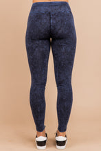 Load image into Gallery viewer, Come Around Sapphire Blue Mineral Wash Leggings