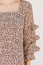 Load image into Gallery viewer, Stay Involved Salmon Pink Ditsy Floral Top