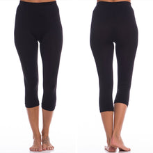 Load image into Gallery viewer, Lovable Black Cropped Leggings
