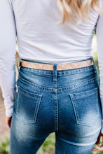 Load image into Gallery viewer, Finishing Touch Khaki Snake Belt
