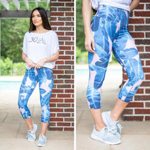 Load image into Gallery viewer, Buddy Love: Tropical Vibes Leggings, Tracy Tahiti
