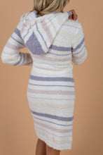 Load image into Gallery viewer, Wonderful Winter Robe, White-Periwinkle
