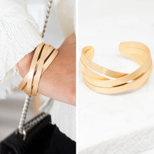 Load image into Gallery viewer, Just A Matter Of Time Gold Layered Bracelet
