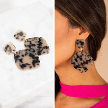 Load image into Gallery viewer, What You Want To Hear Blonde Tortoise Earrings
