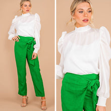 Load image into Gallery viewer, Be A Stand Out White Blouse
