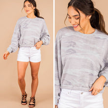 Load image into Gallery viewer, Z Supply: Heather Gray Camo Relaxed Pullover
