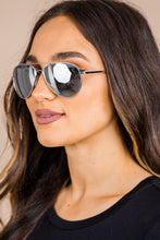 Load image into Gallery viewer, Soak Up The Sun Silver Aviator Sunglasses
