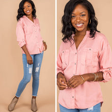 Load image into Gallery viewer, Clear Attraction Mauve Pink Chambray Top
