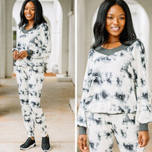 Load image into Gallery viewer, All About the Detail Ivory White Tie Dye Top
