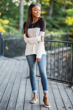 Load image into Gallery viewer, Casual Cuteness Black Colorblock Top
