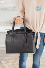 Load image into Gallery viewer, Chic Intuitions Purse, Black
